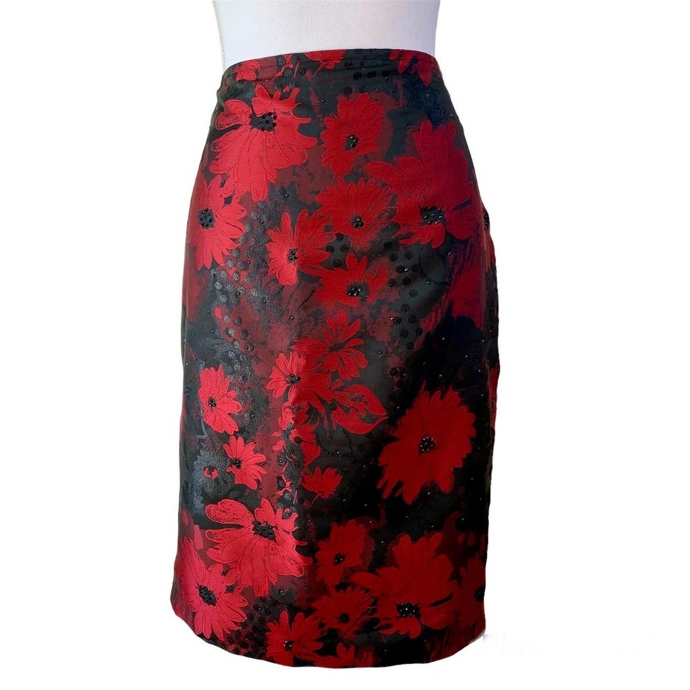 St. John Red and Black Floral Pencil Skirt
